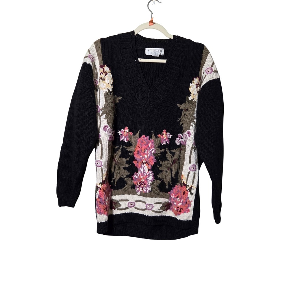 Studio Michele Stuart Women's M Floral Tapestry Sweater Black Retro Cottagecore